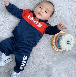 Meet your Posher, Evaristo